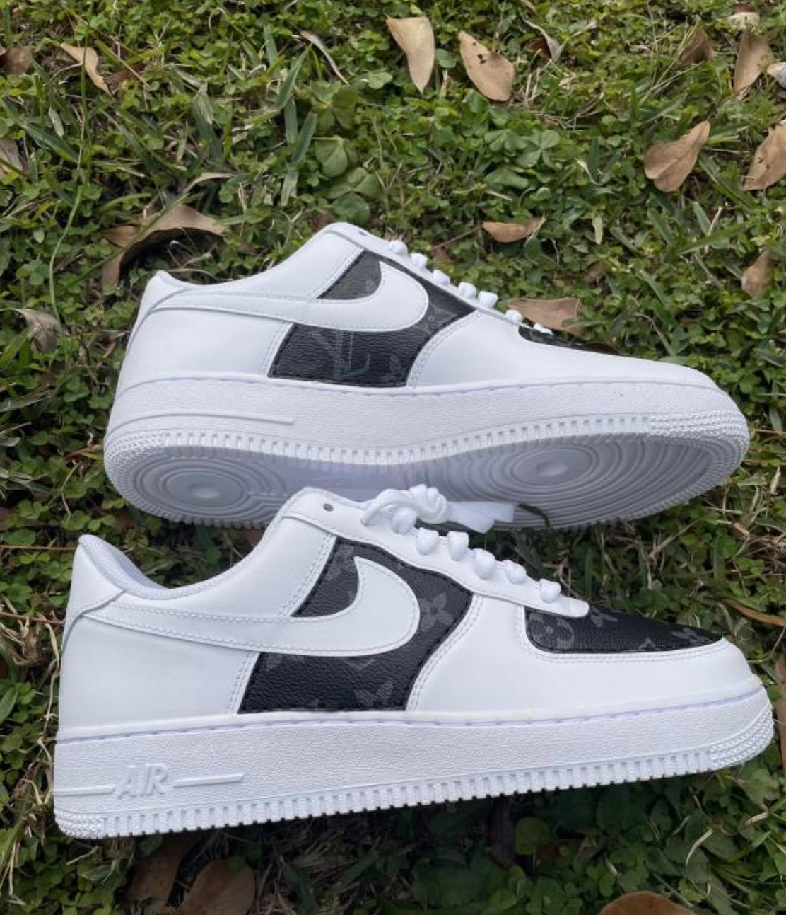 Black & White LV - Custom Air Force 1